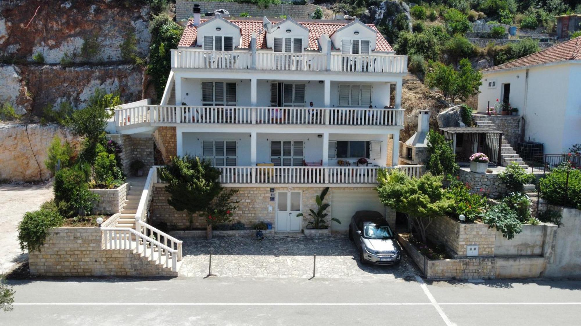 Apartment Terrace With Panoramic Seaview *